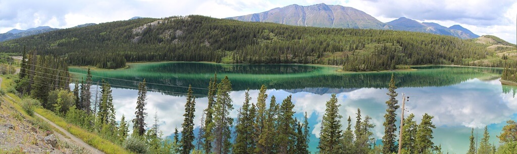 emerald-lake-436200_1280 Yukon canada